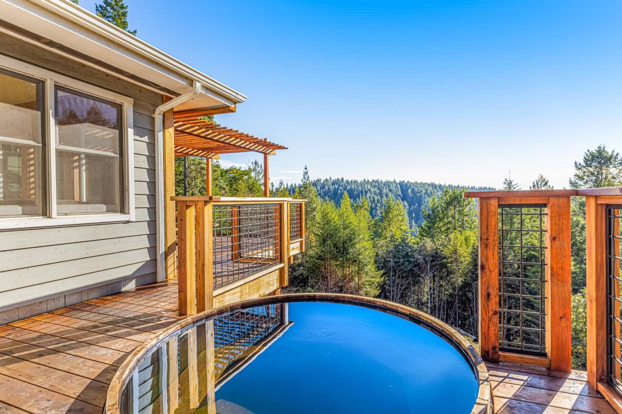 Mendocino Redwood Retreat - Vista Home Albion ภายนอก รูปภาพ