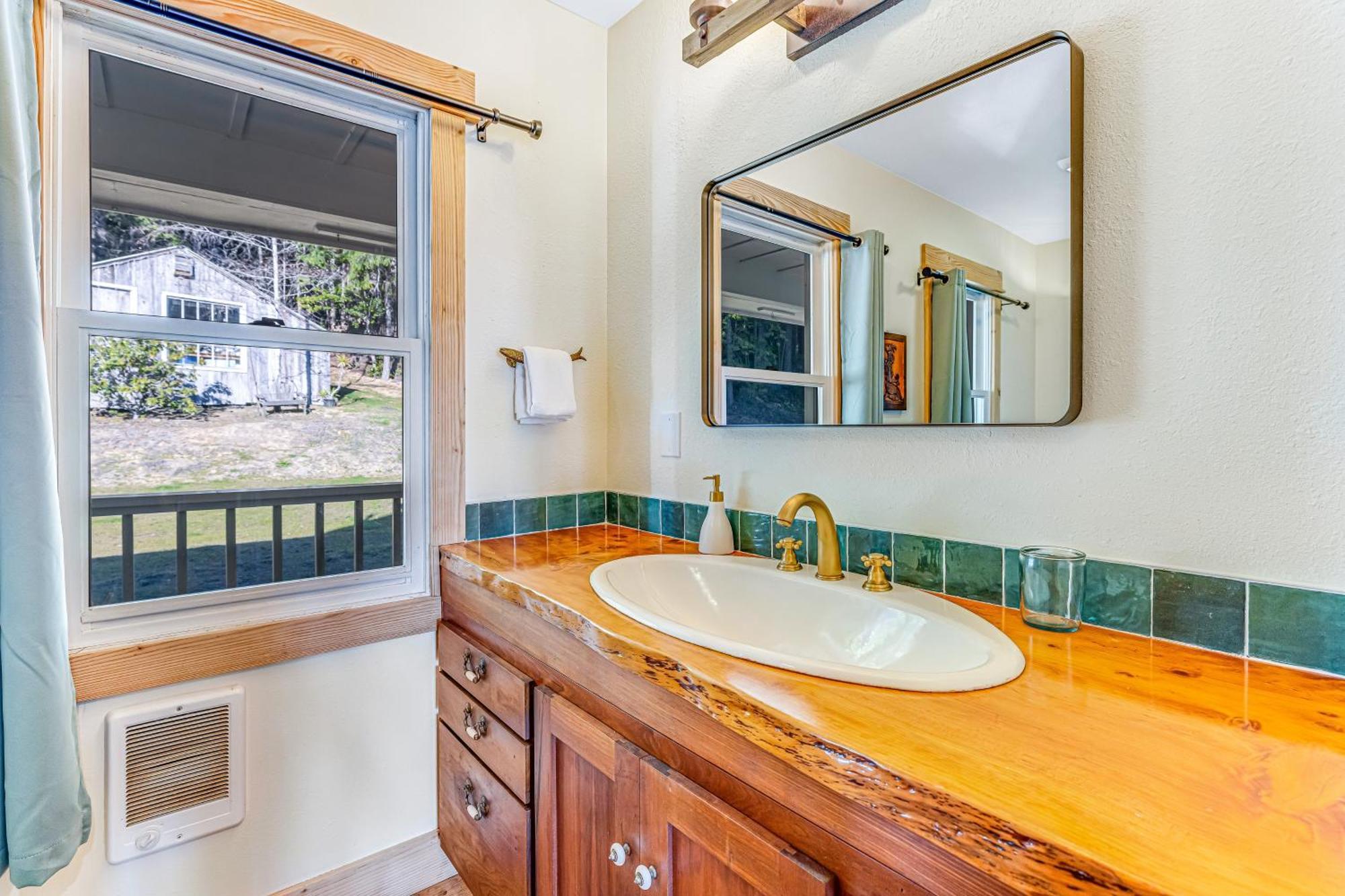 Mendocino Redwood Retreat - Vista Home Albion ภายนอก รูปภาพ